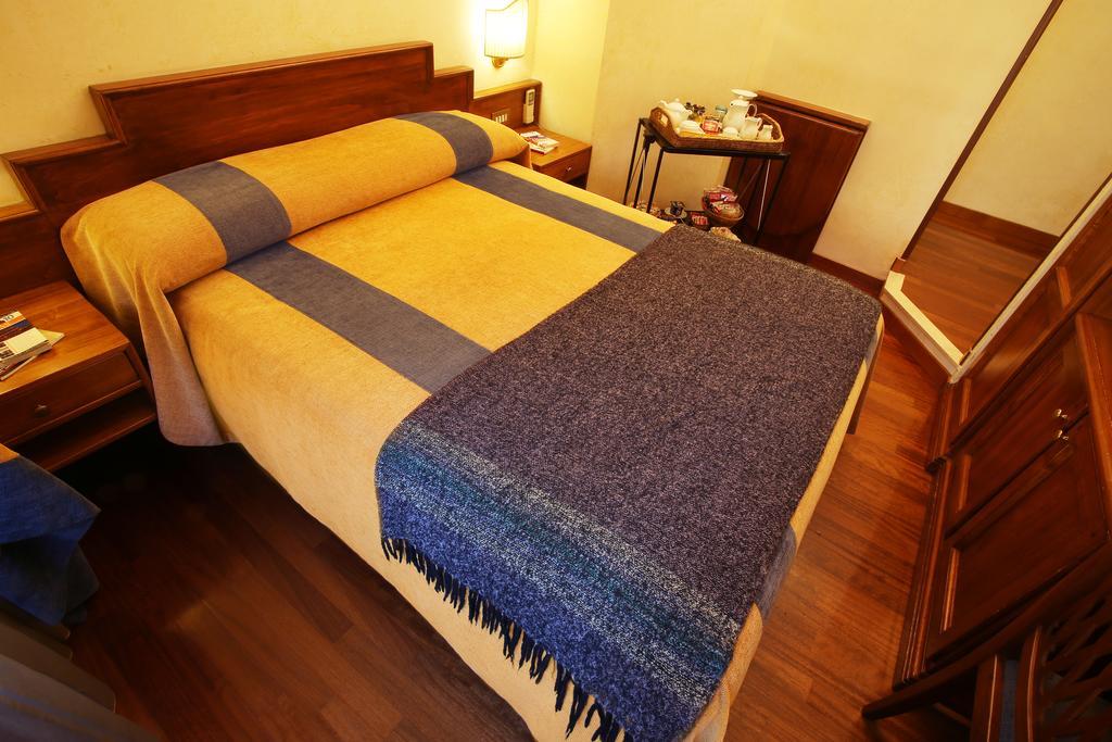 Bed & Breakfast Al Colonnato Di San Pietro Roma