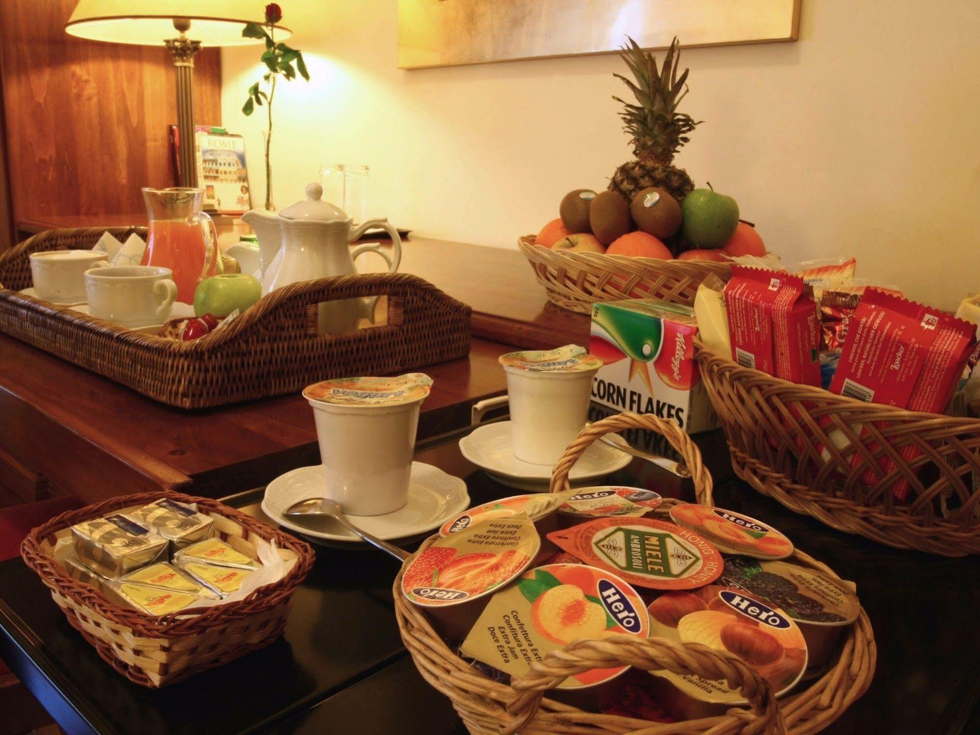 Bed & Breakfast Al Colonnato Di San Pietro Roma